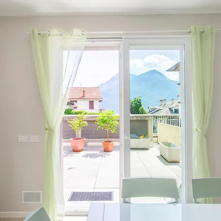 Larius Apartment-residence With Pool On * Musso