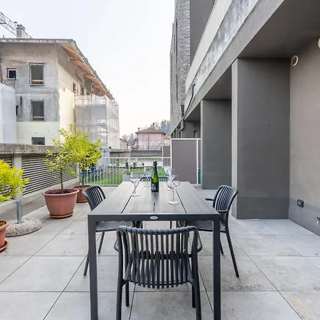 Larius Apartment-residence With Pool On * Musso